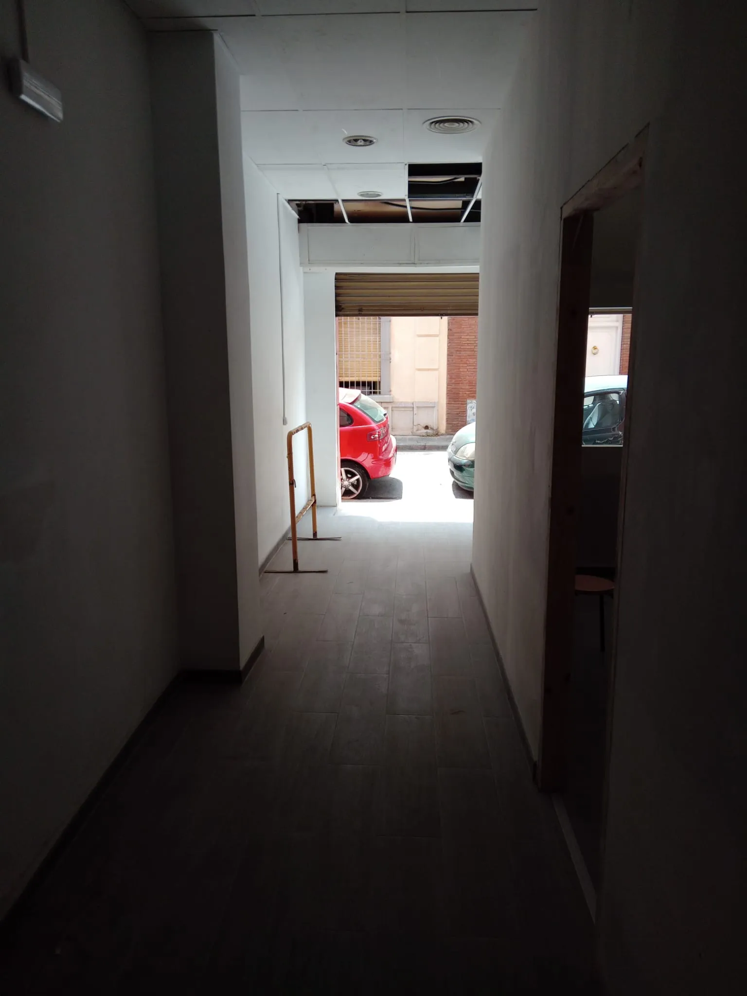 Proceso de adecuación de un local de 140 m² para aulas, imagen 13