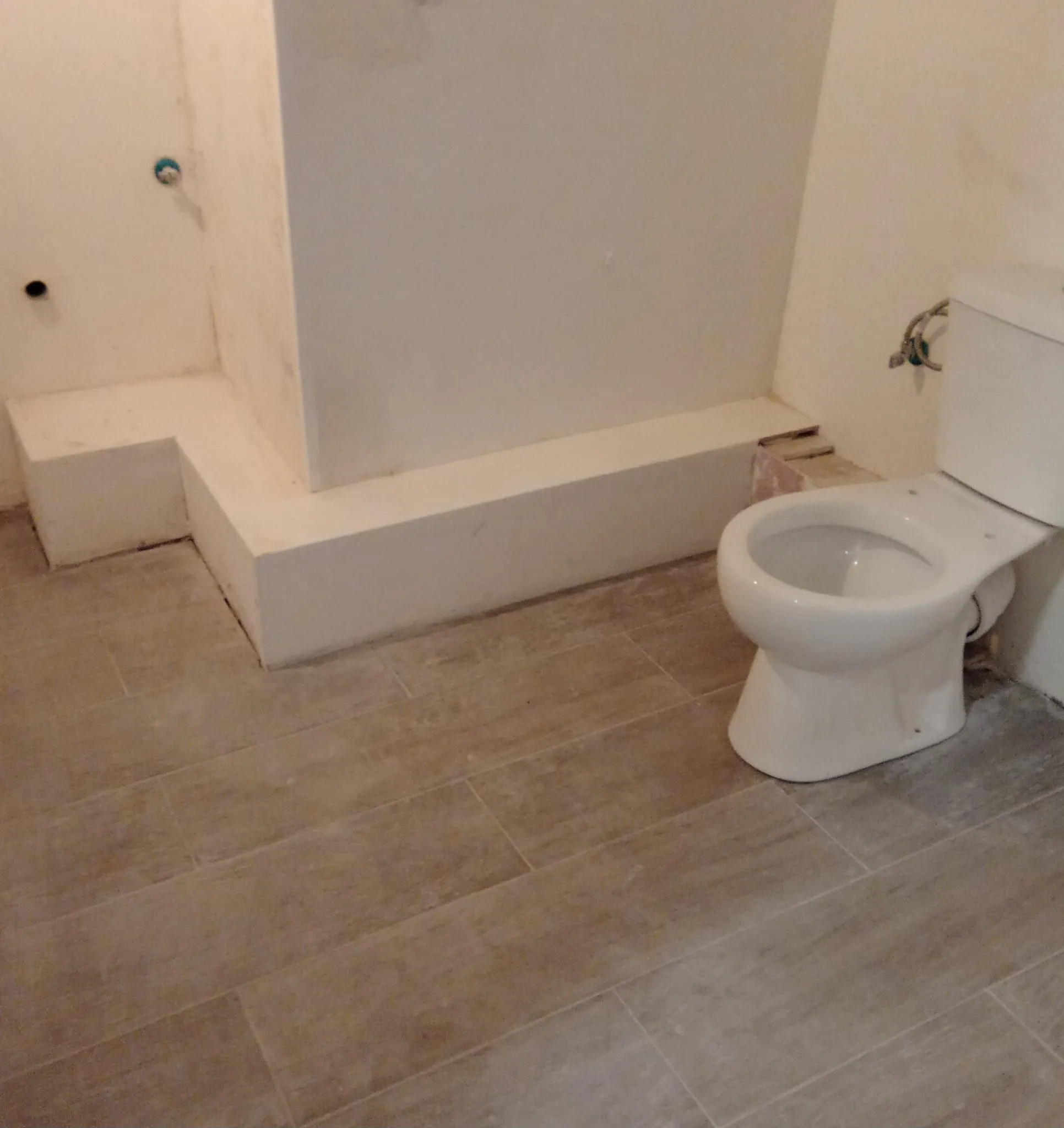 Proceso de adecuación de un local de 140 m² para aulas, imagen 19